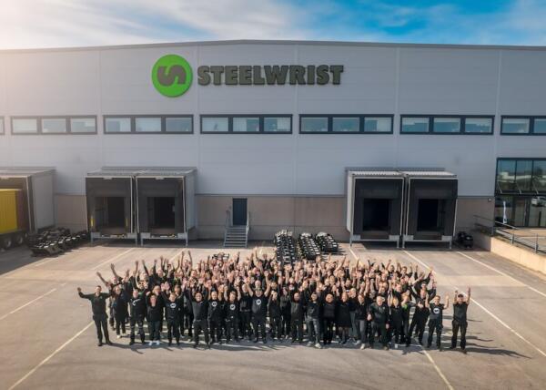 Steelwrist-team