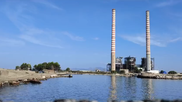 demolizione ciminiere enel piombino